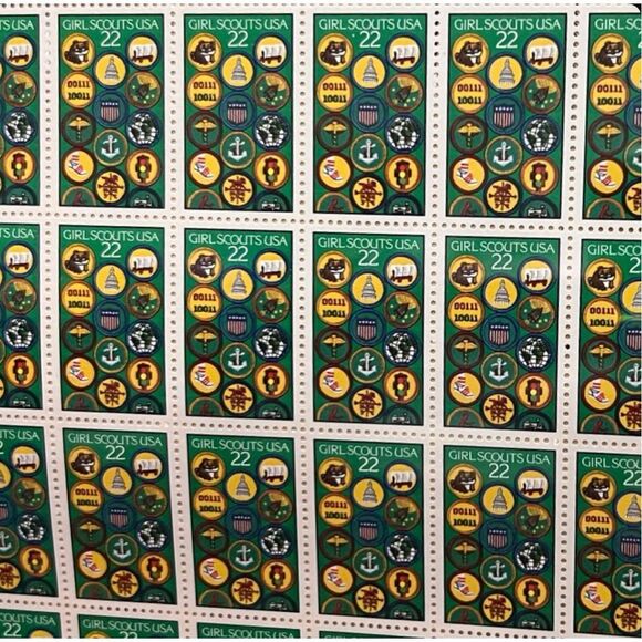 MNH Girl Scouts USA Badges Sheet of 50 22c Stamps Scott#2251